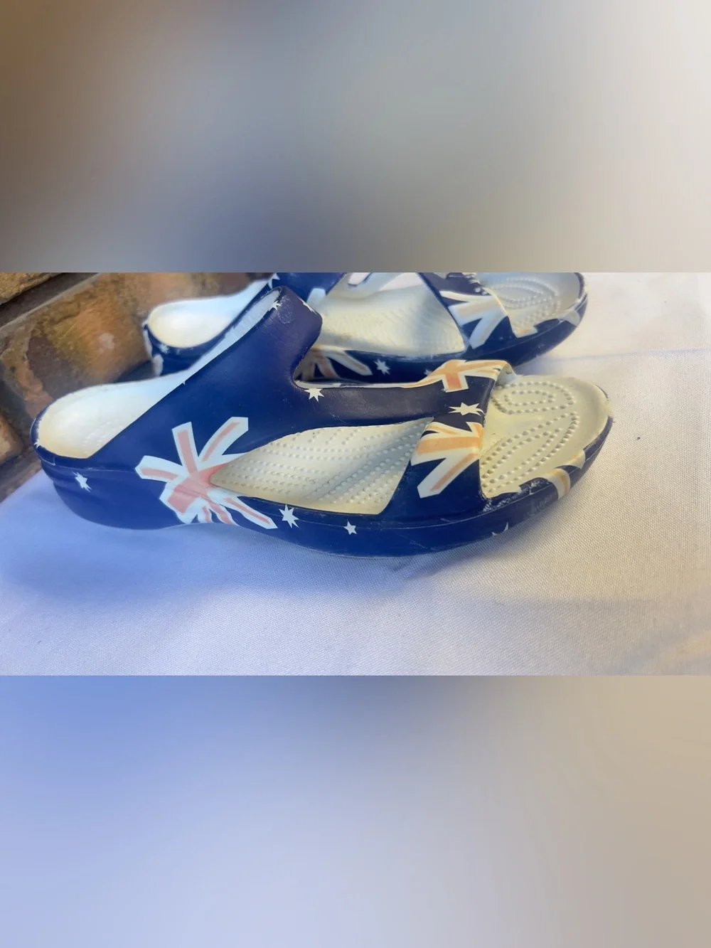 Dawgs Navy Blue and White Kids Slip-On Sandals with Star & Flag Prints